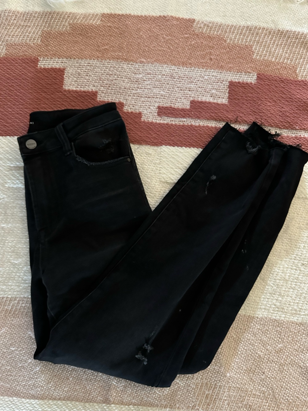 Risen Black Distressed Skinny Jeans